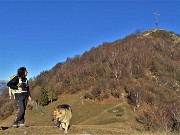 44 Ancora uno sguardo alla croce del Canto Alto